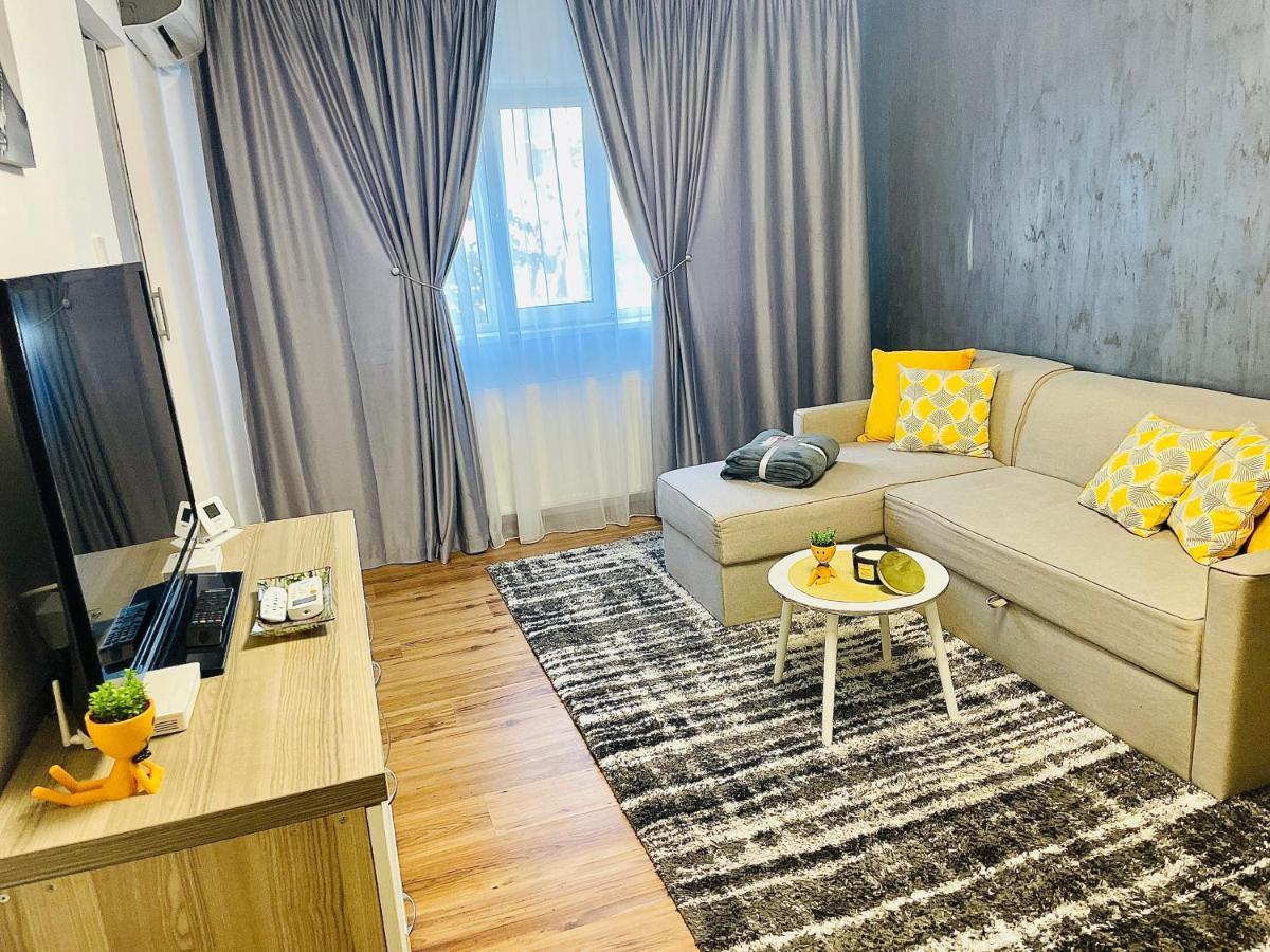 S&S Apartment Studio At Ground Floor Timisoara Town !!! Parcare La Locatie !! ภายนอก รูปภาพ